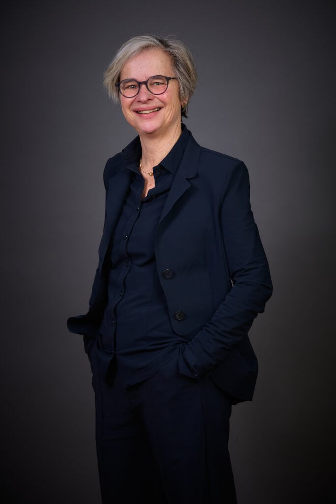 mr. Maartje van Hazendonk